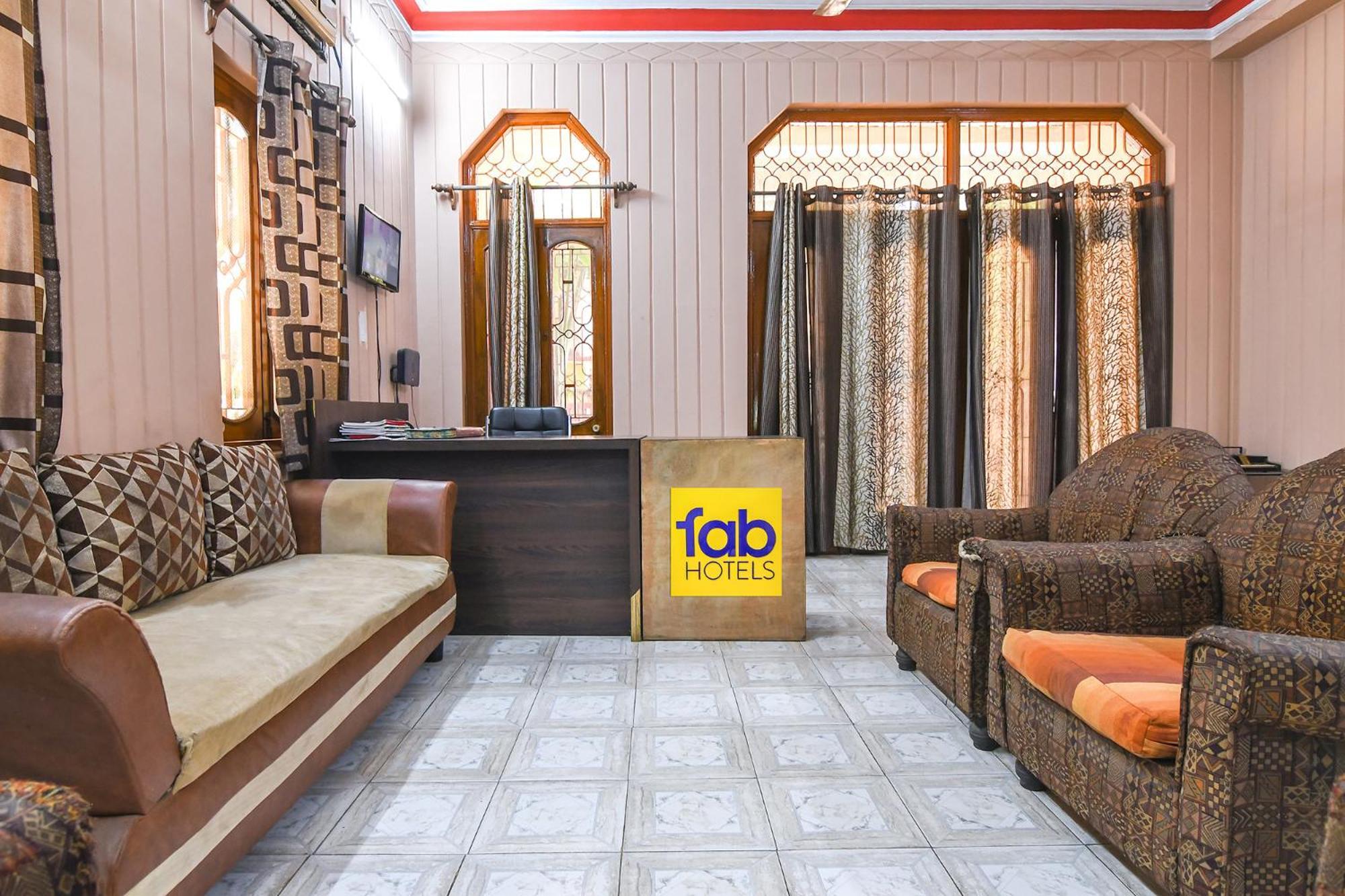 Fabhotel Vicky Hotel